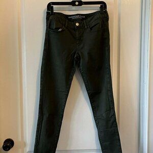 American eagle Outfitters Jeggings Olive Green Skinny Pants Women's size 10 Reg.